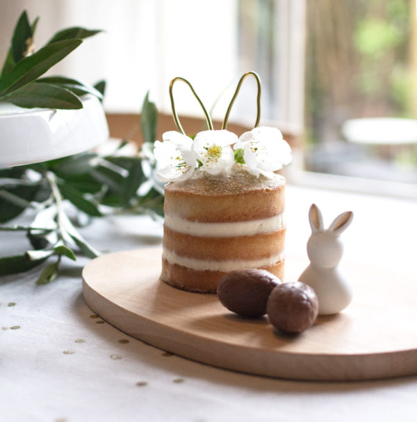 Un Mini Naked Cake Lapin De P Ques Decocot Decoration Et Accessoires